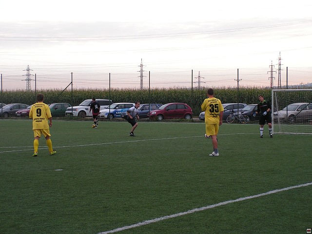 img00145.jpg